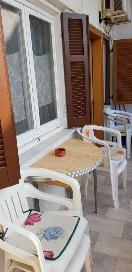 Cosy Family Apartment Near The Sea Polychrono Esterno foto